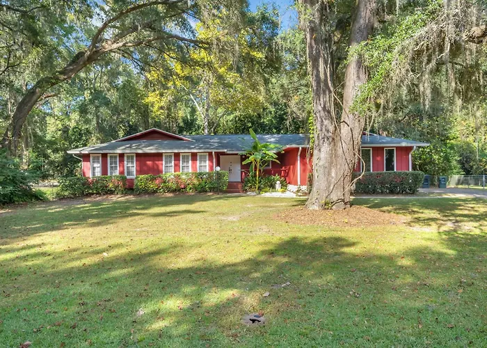 Hudson Manor * Tallahassee