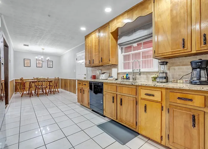 Hudson Manor Tallahassee